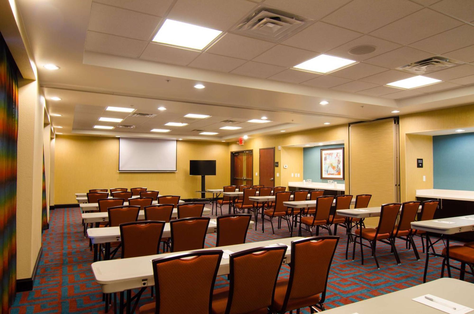 Hampton Inn & Suites Huntsville Esterno foto