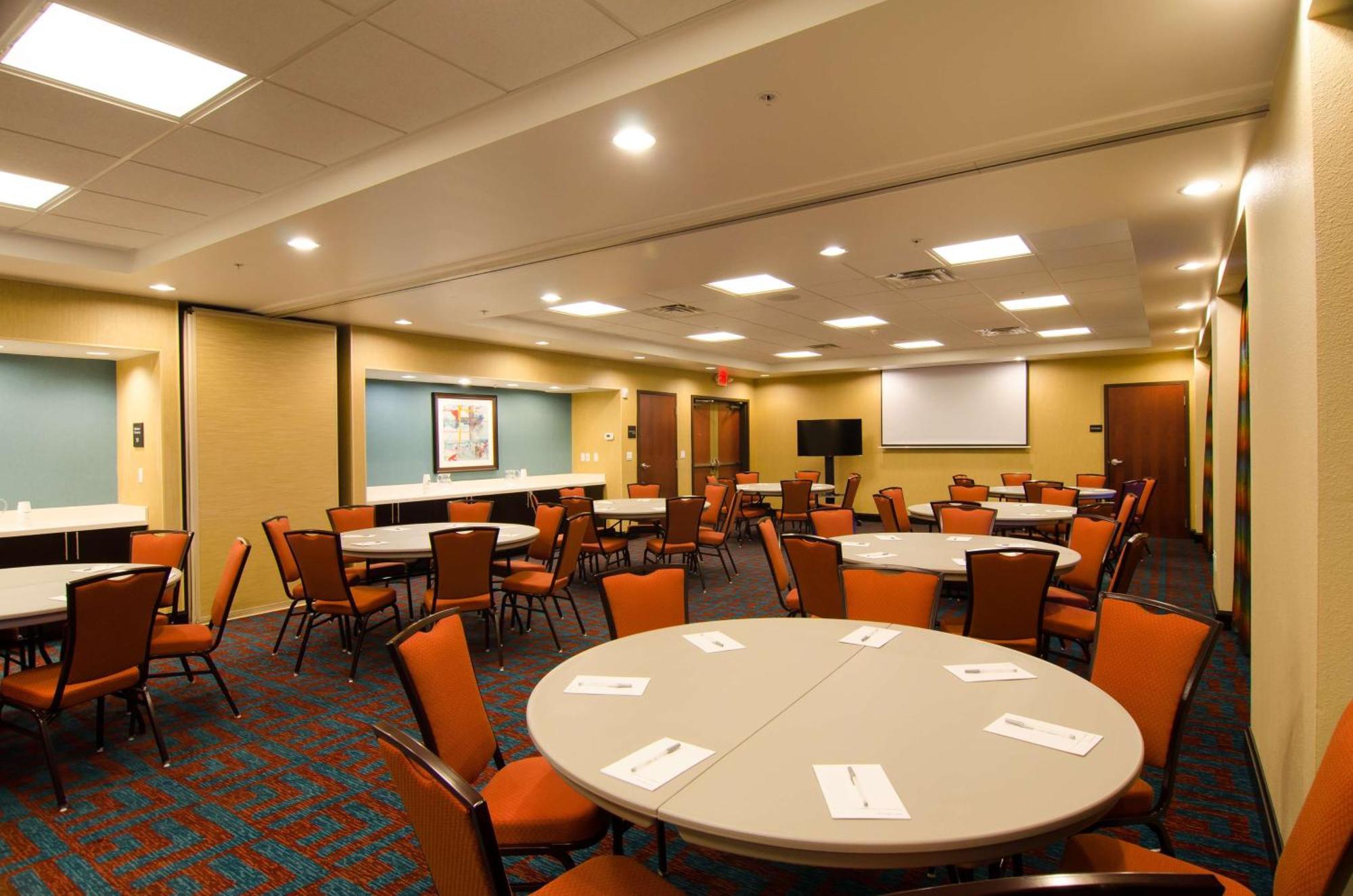 Hampton Inn & Suites Huntsville Esterno foto